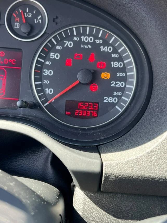 Audi A3 2.0 TDI S-Line  | Mobile.bg — изображение 4