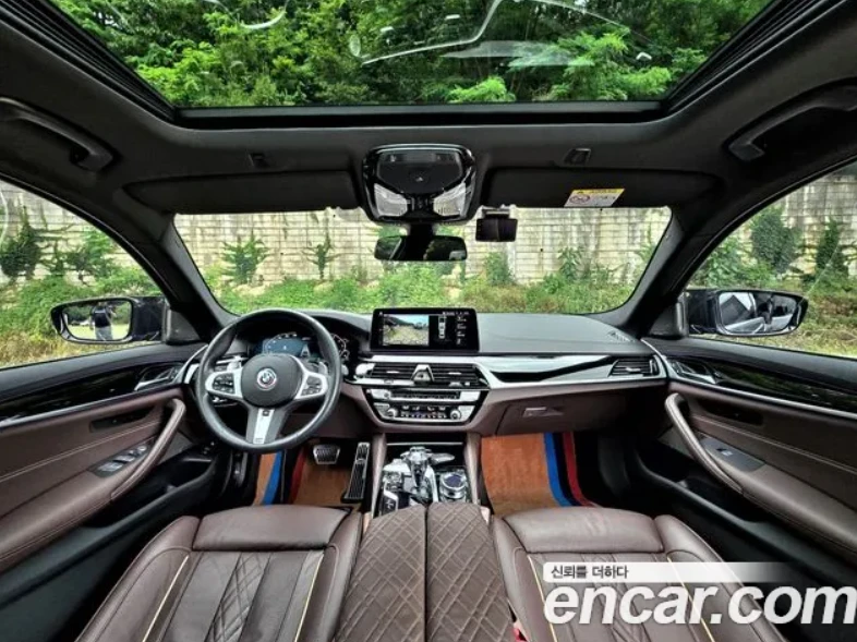 BMW 530E M SPORT | DISTR | DISPLAY KEY, снимка 5 - Автомобили и джипове - 54873927