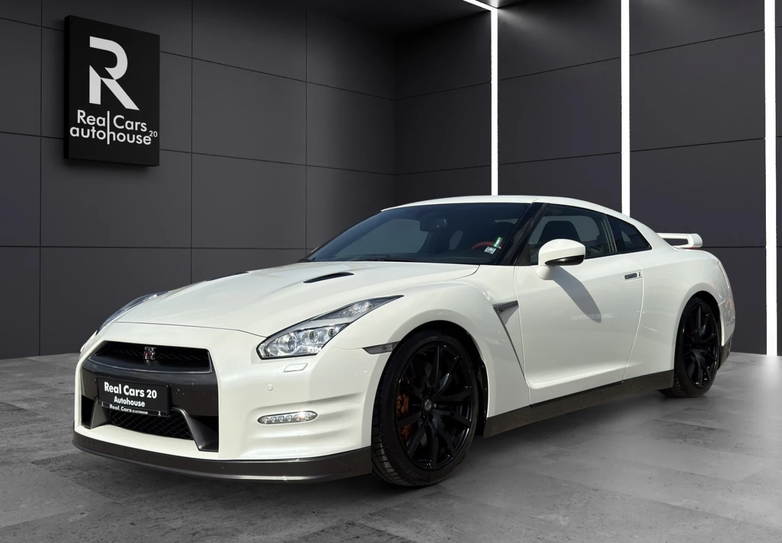 Nissan Gt-r 3.8 V6* FACELIFT* BOSE* CAMERA* KEYLESS | Mobile.bg   1