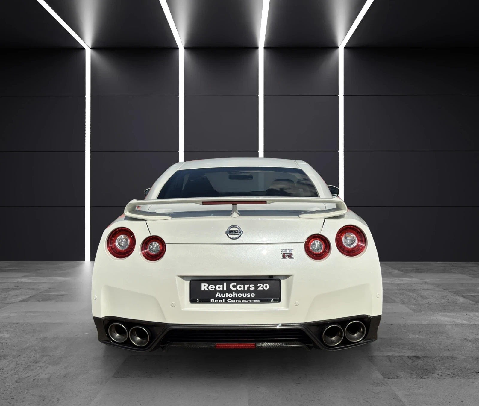 Nissan Gt-r 3.8 V6* FACELIFT* BOSE* CAMERA* KEYLESS - изображение 5