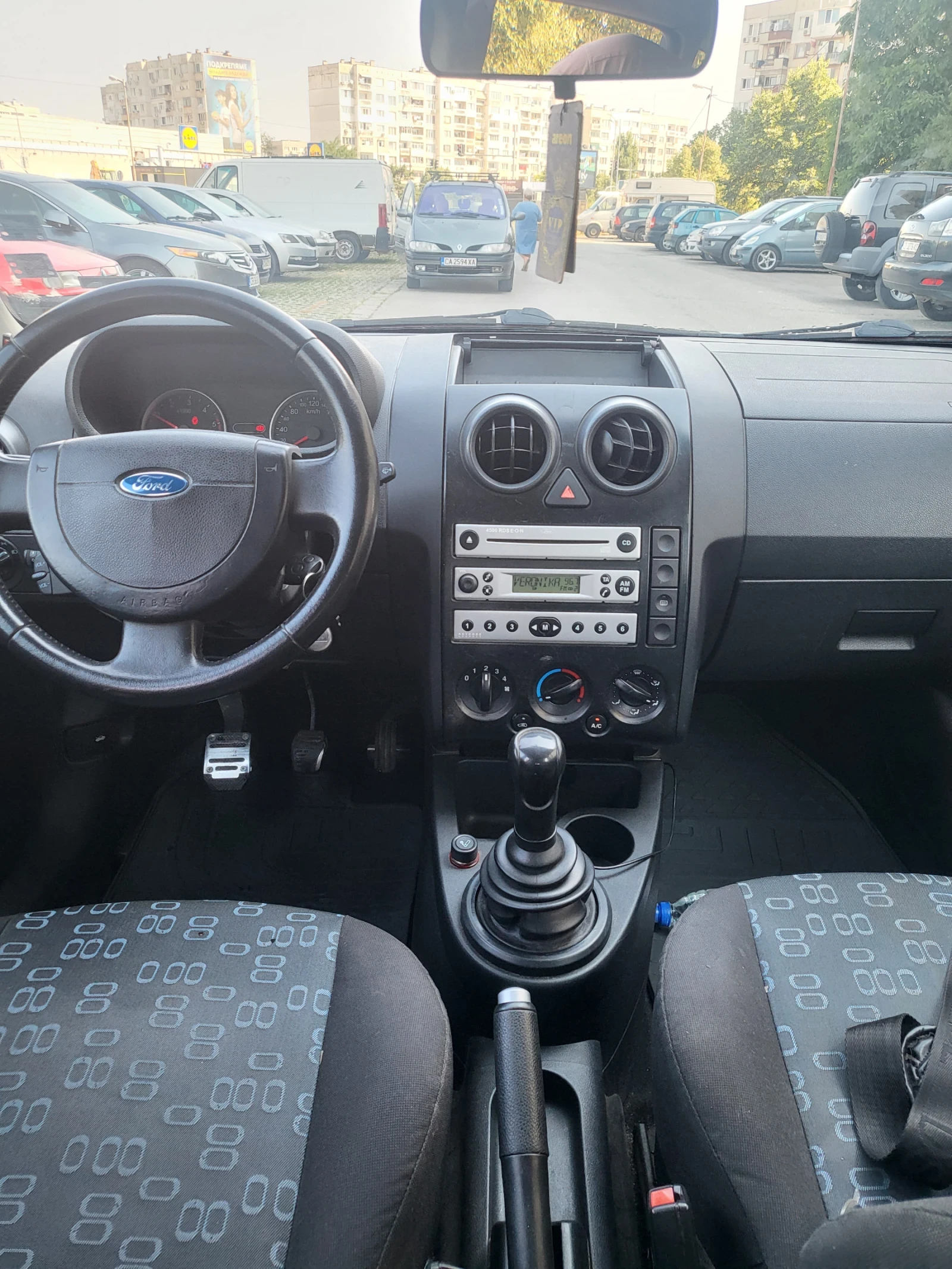 Ford Fusion 1.4 дизел. А/С - изображение 7