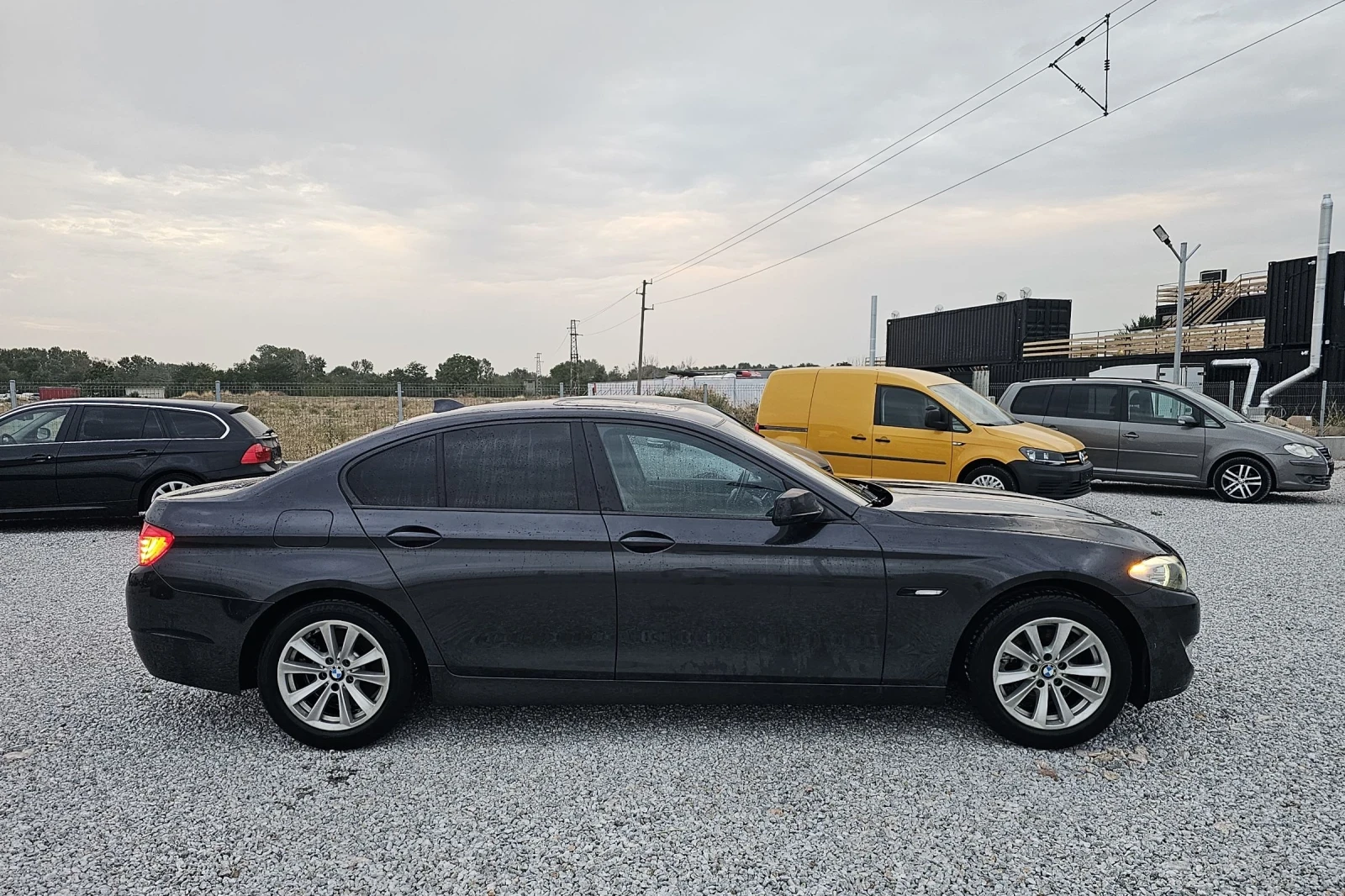 BMW 523  - изображение 8