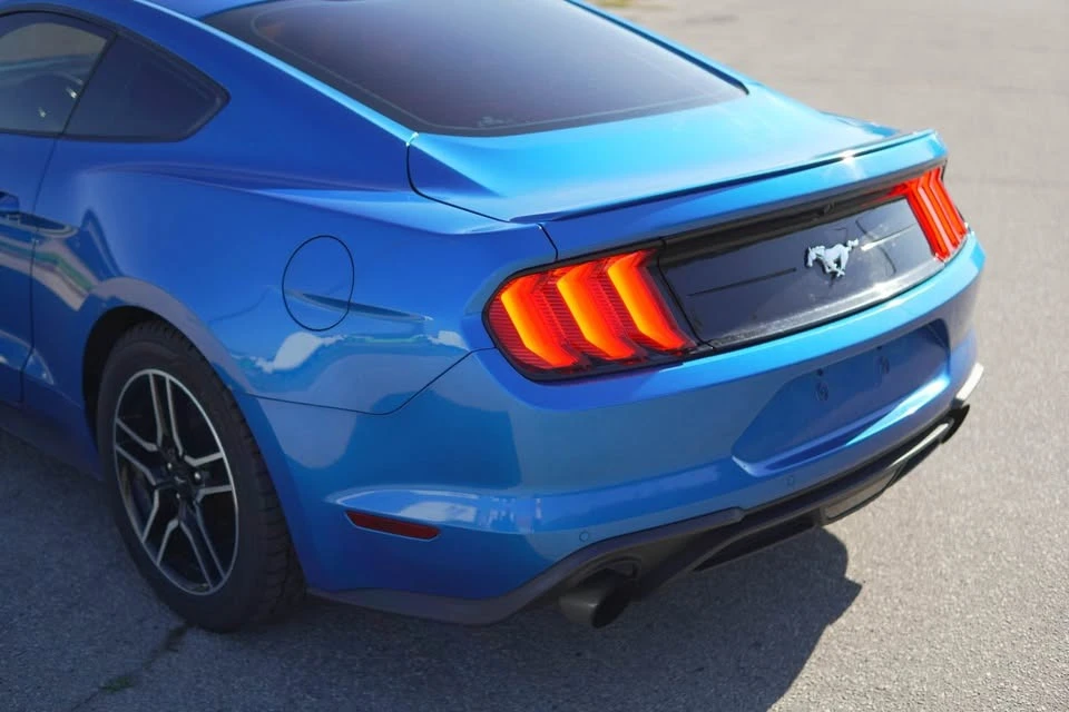 Ford Mustang ECO BOOST * * CARFAX * * АВТОКРЕДИТ* *  - изображение 3