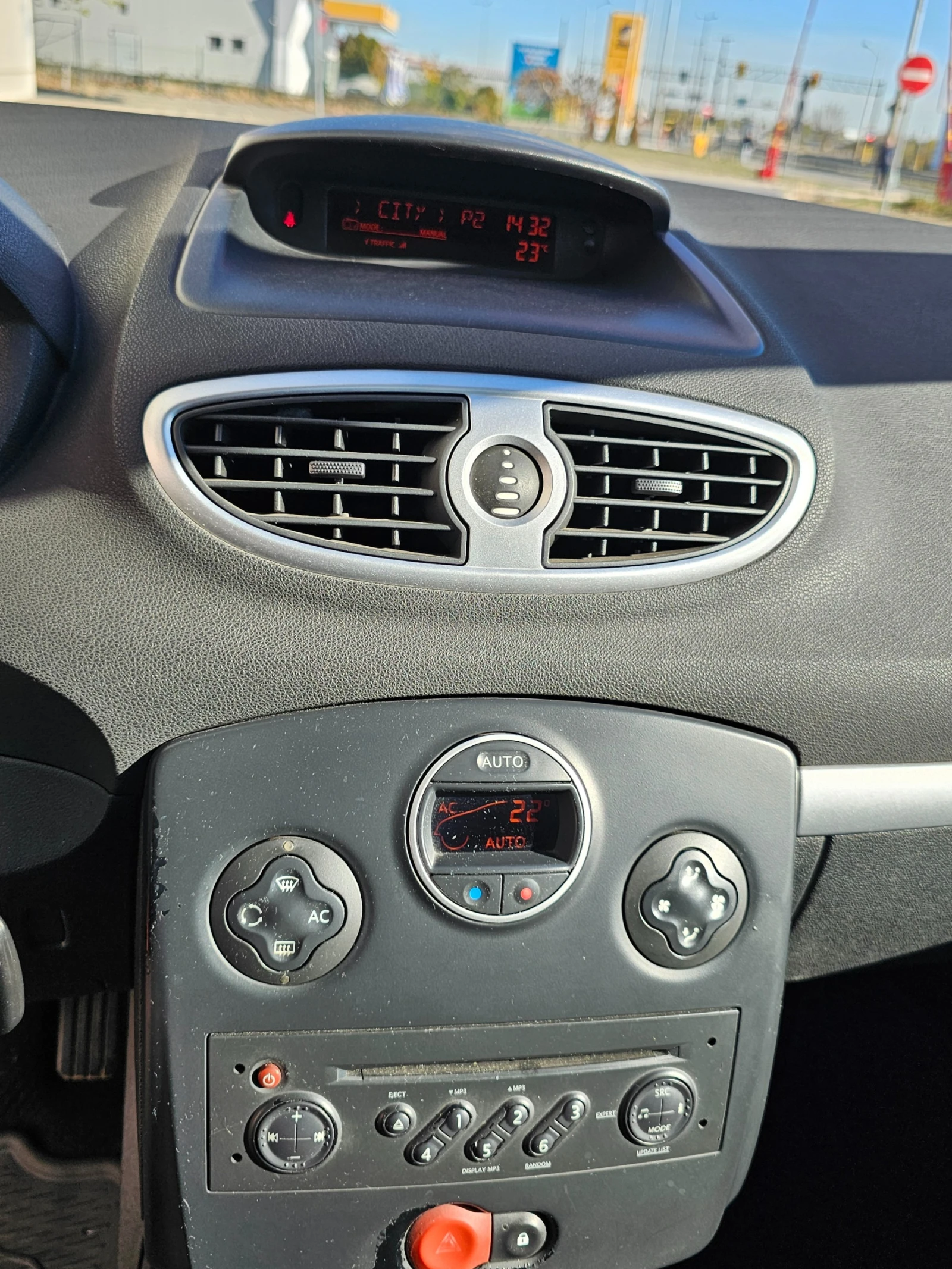 Renault Clio 1.6 16V 110 .. | Mobile.bg   10