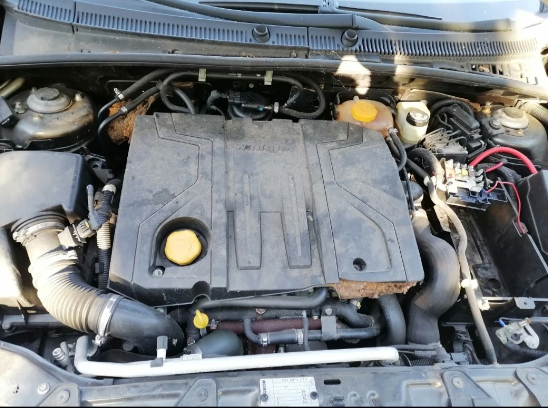 Fiat Croma 1.9JTD - изображение 10