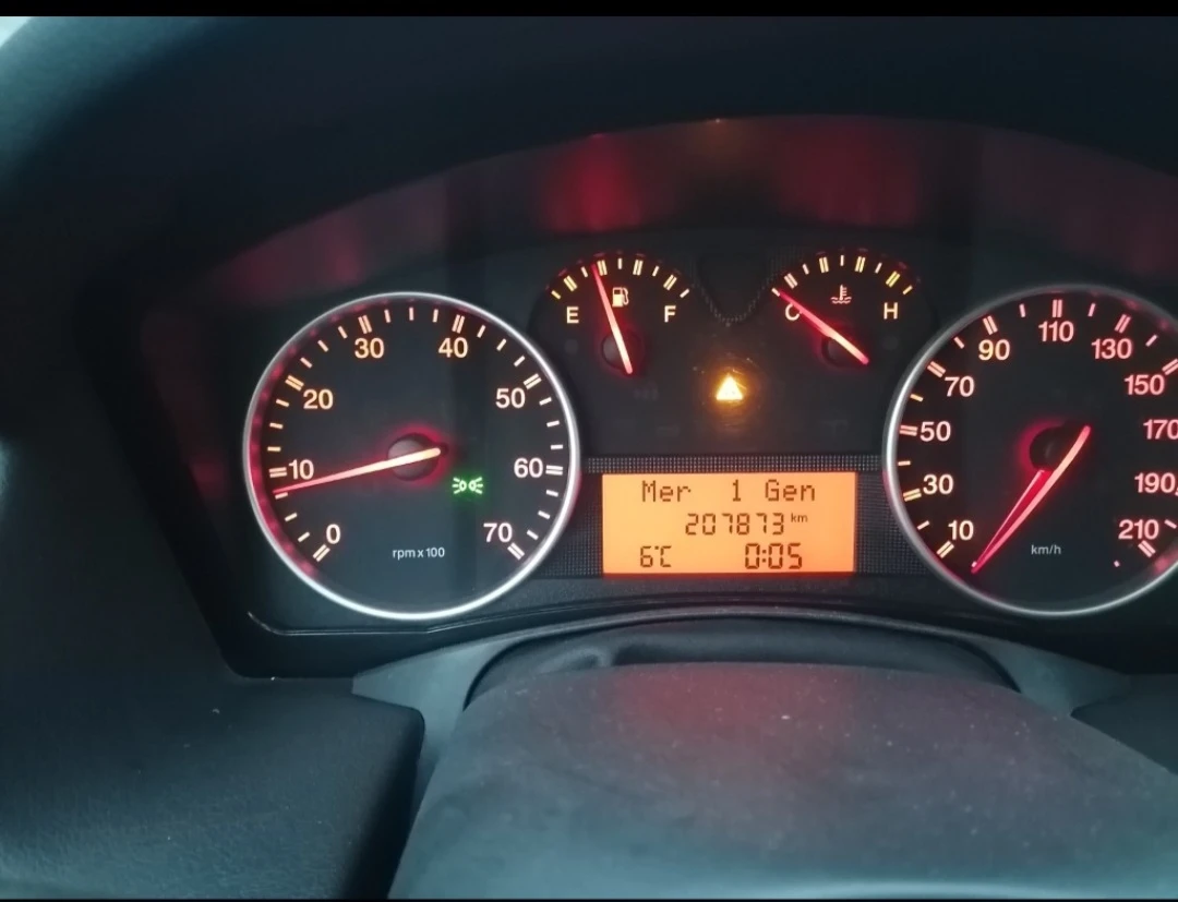 Fiat Croma 1.9JTD - изображение 9