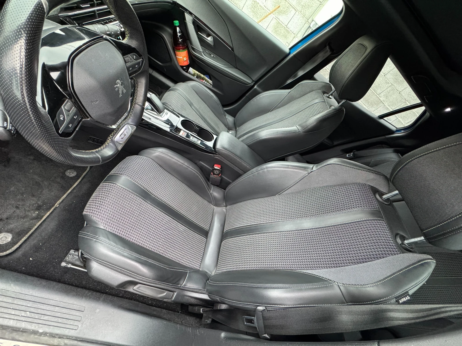 Peugeot 2008 GT - изображение 6