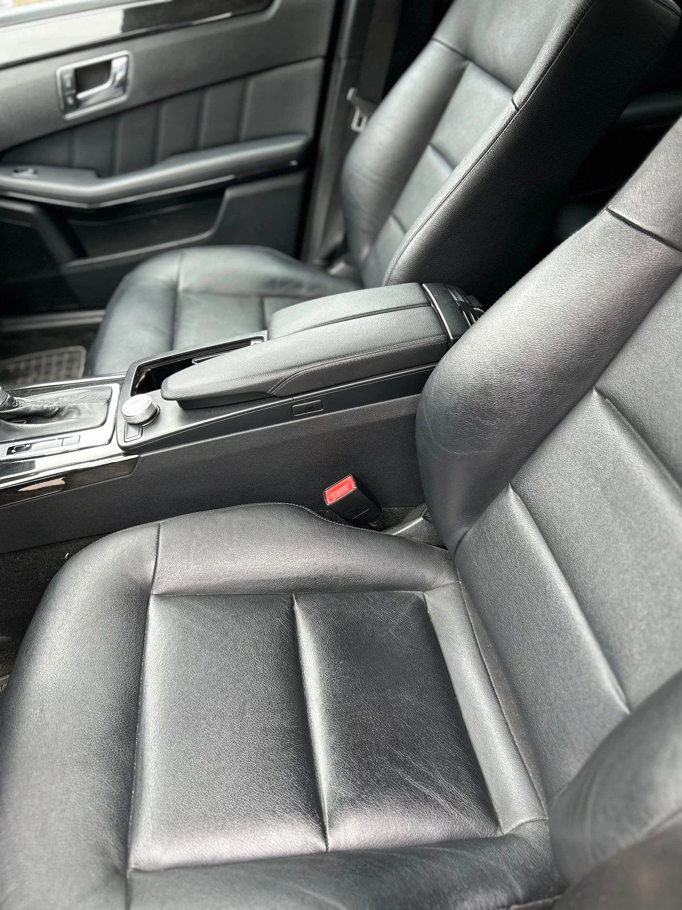 Mercedes-Benz E 200  - изображение 10