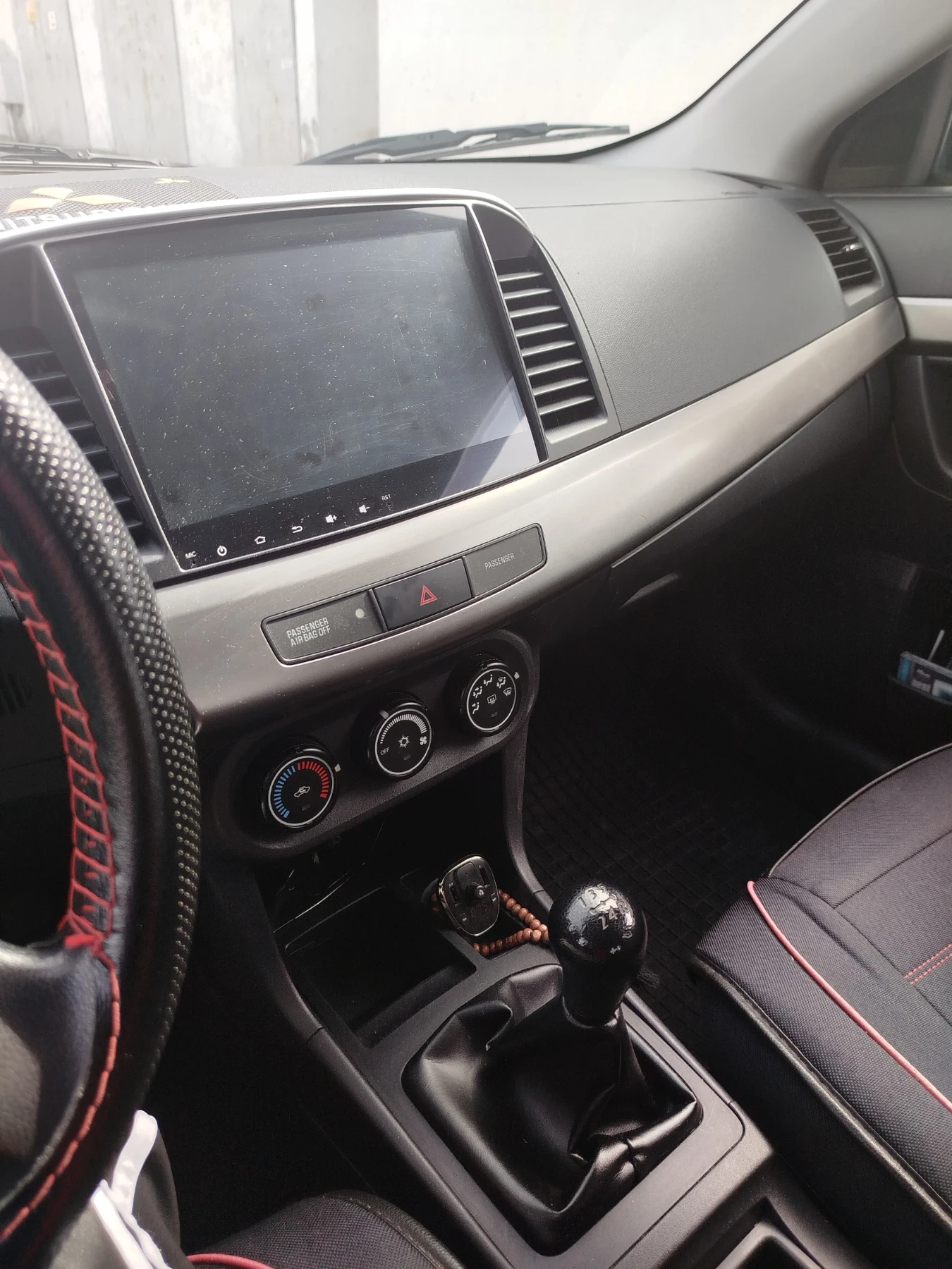 Mitsubishi Lancer Хечбек 