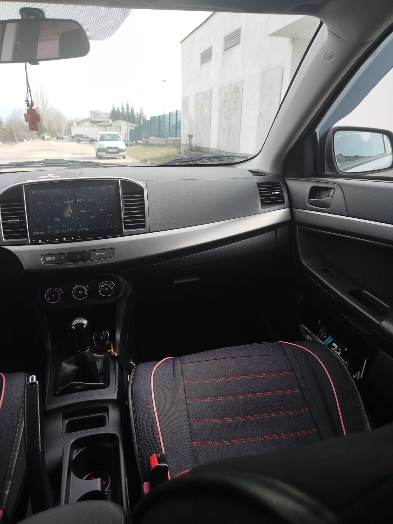 Mitsubishi Lancer Хечбек , снимка 12 - Автомобили и джипове - 53713315