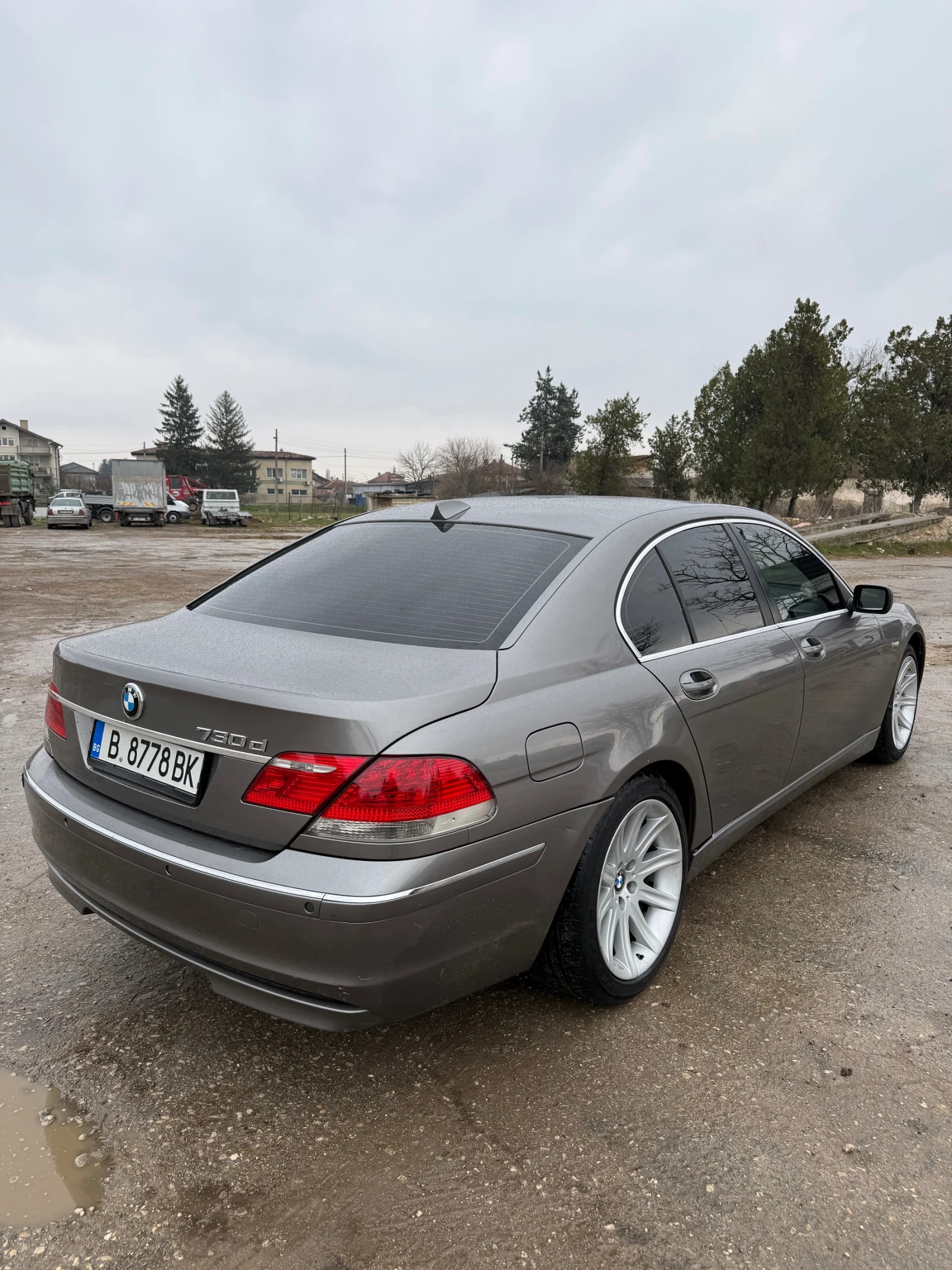 BMW 730, снимка 3 - Автомобили и джипове - 53927488
