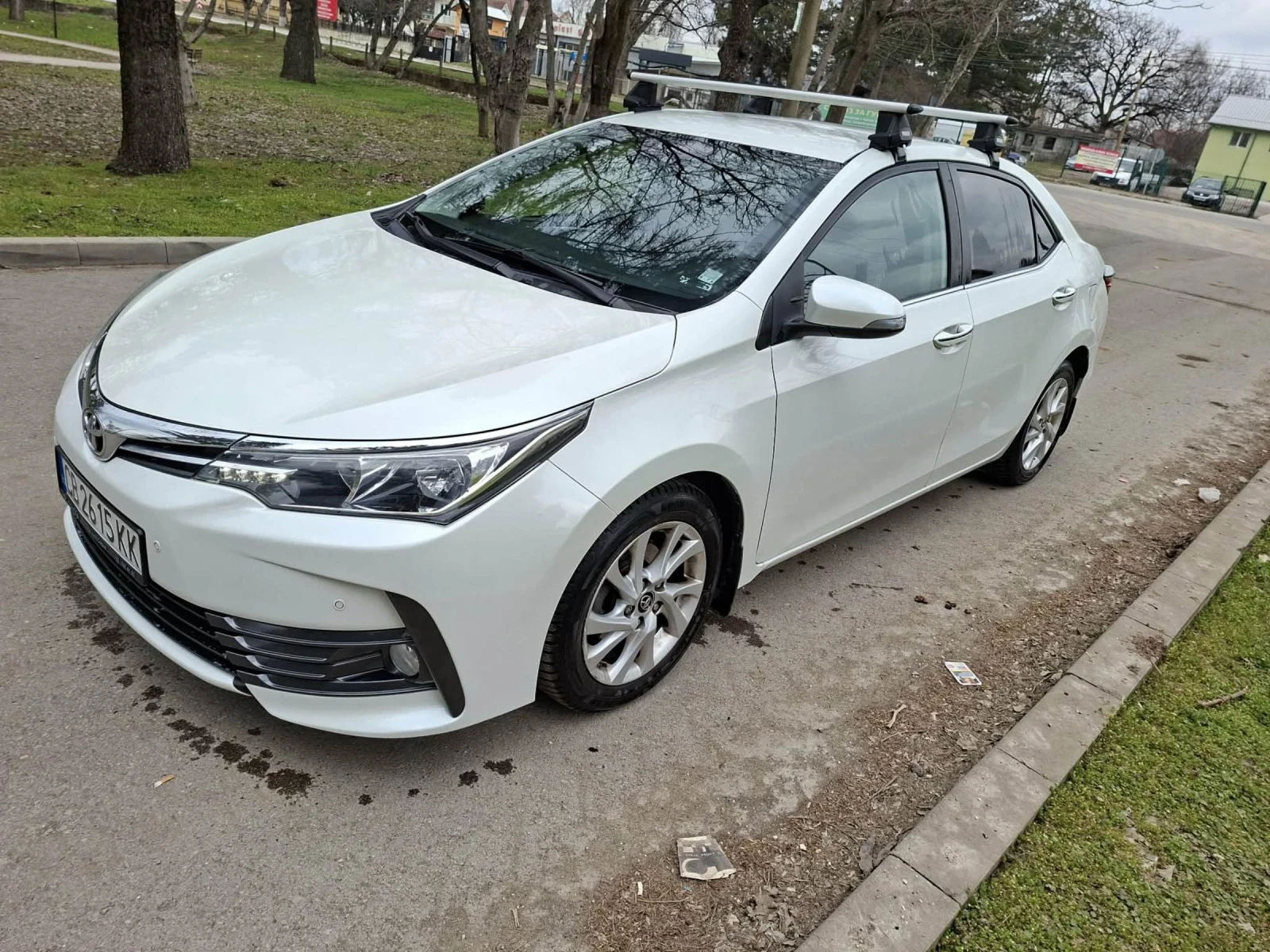 Toyota Corolla 1.4 d4dfacelift, снимка 5 - Автомобили и джипове - 53936781