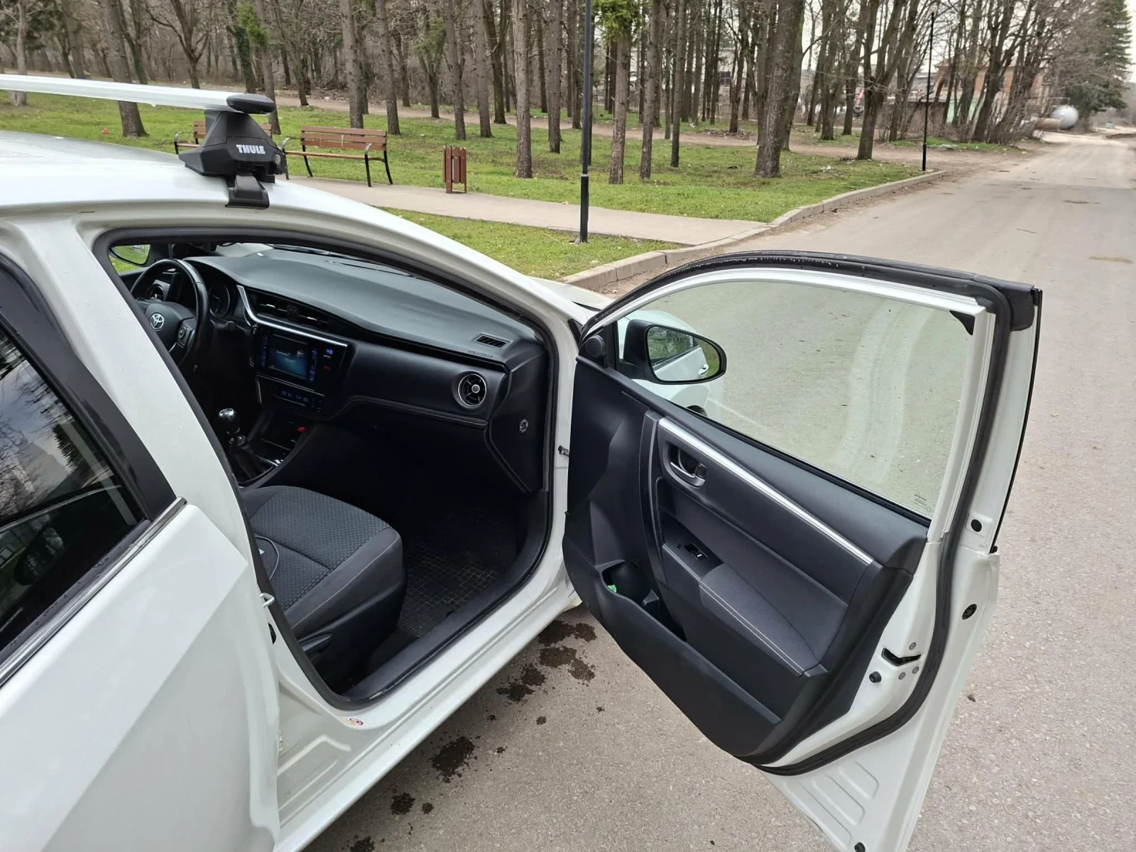 Toyota Corolla 1.4 d4dfacelift, снимка 7 - Автомобили и джипове - 53936781