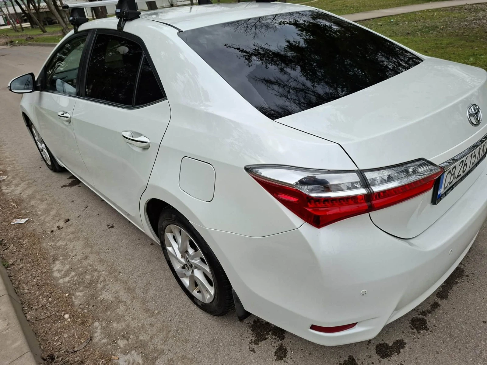Toyota Corolla 1.4 d4dfacelift, снимка 9 - Автомобили и джипове - 53936781
