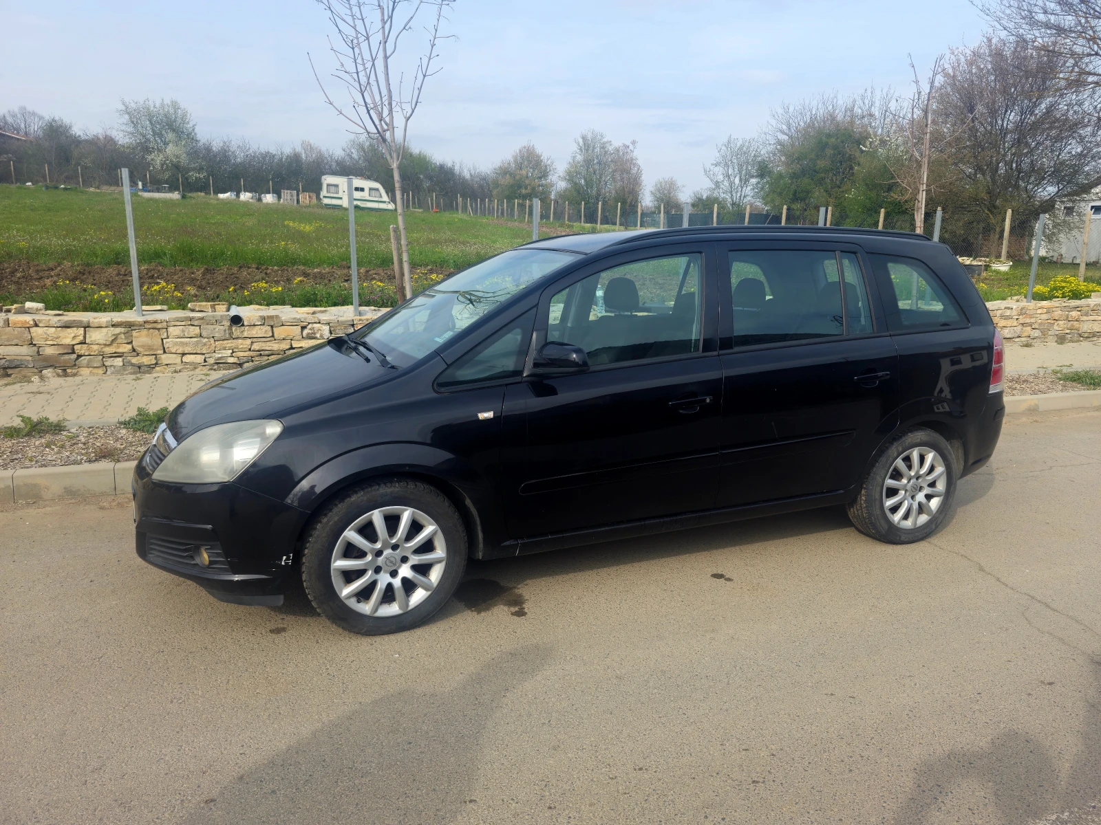 Opel Zafira, снимка 2 - Автомобили и джипове - 54184188