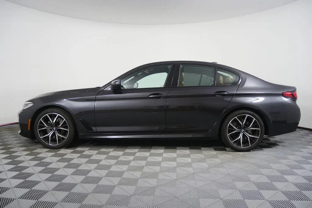 BMW 540 i, снимка 4 - Автомобили и джипове - 54432435