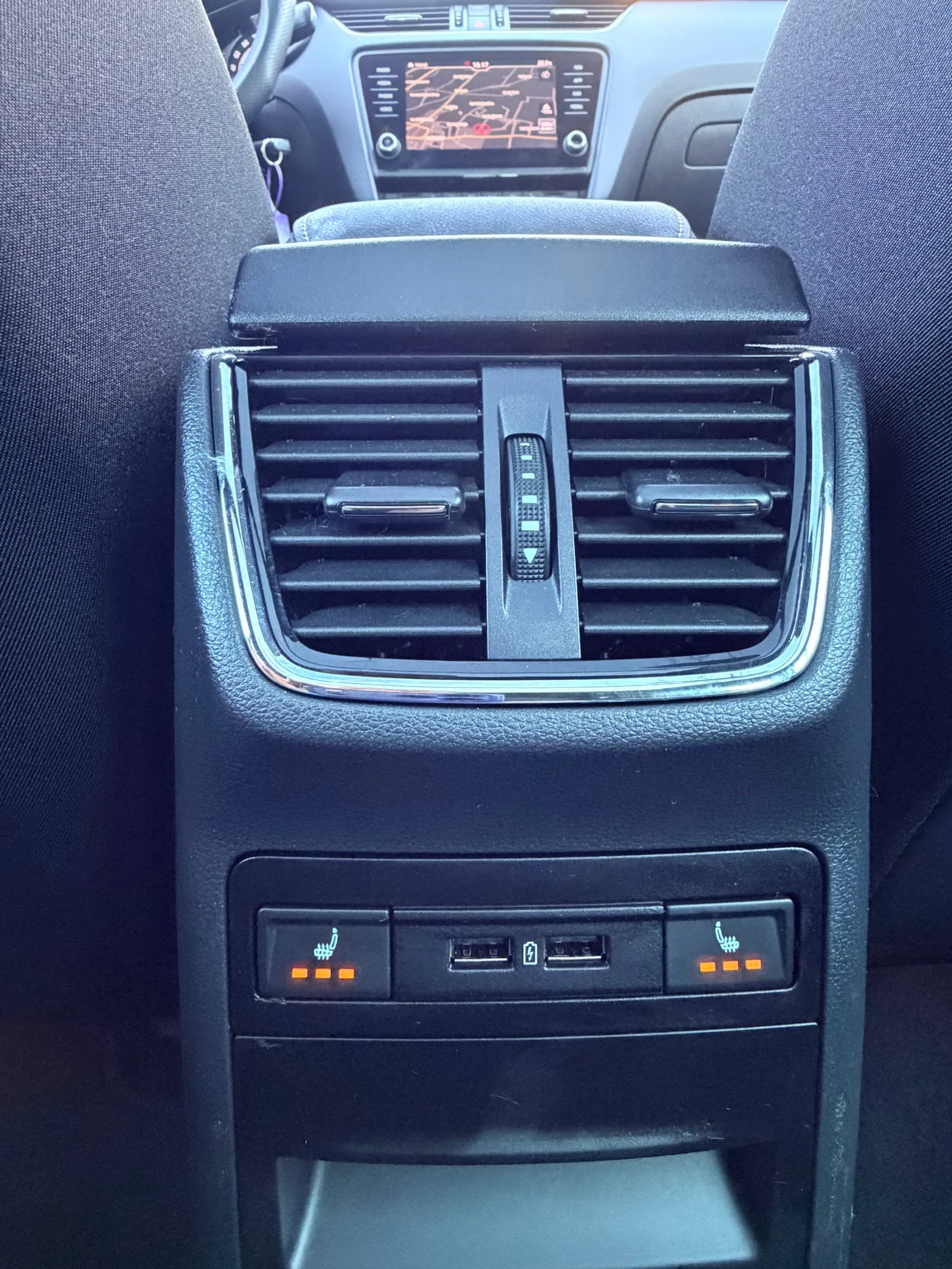 Skoda Octavia VRS-DSG-2.0tsi, снимка 14 - Автомобили и джипове - 54681435