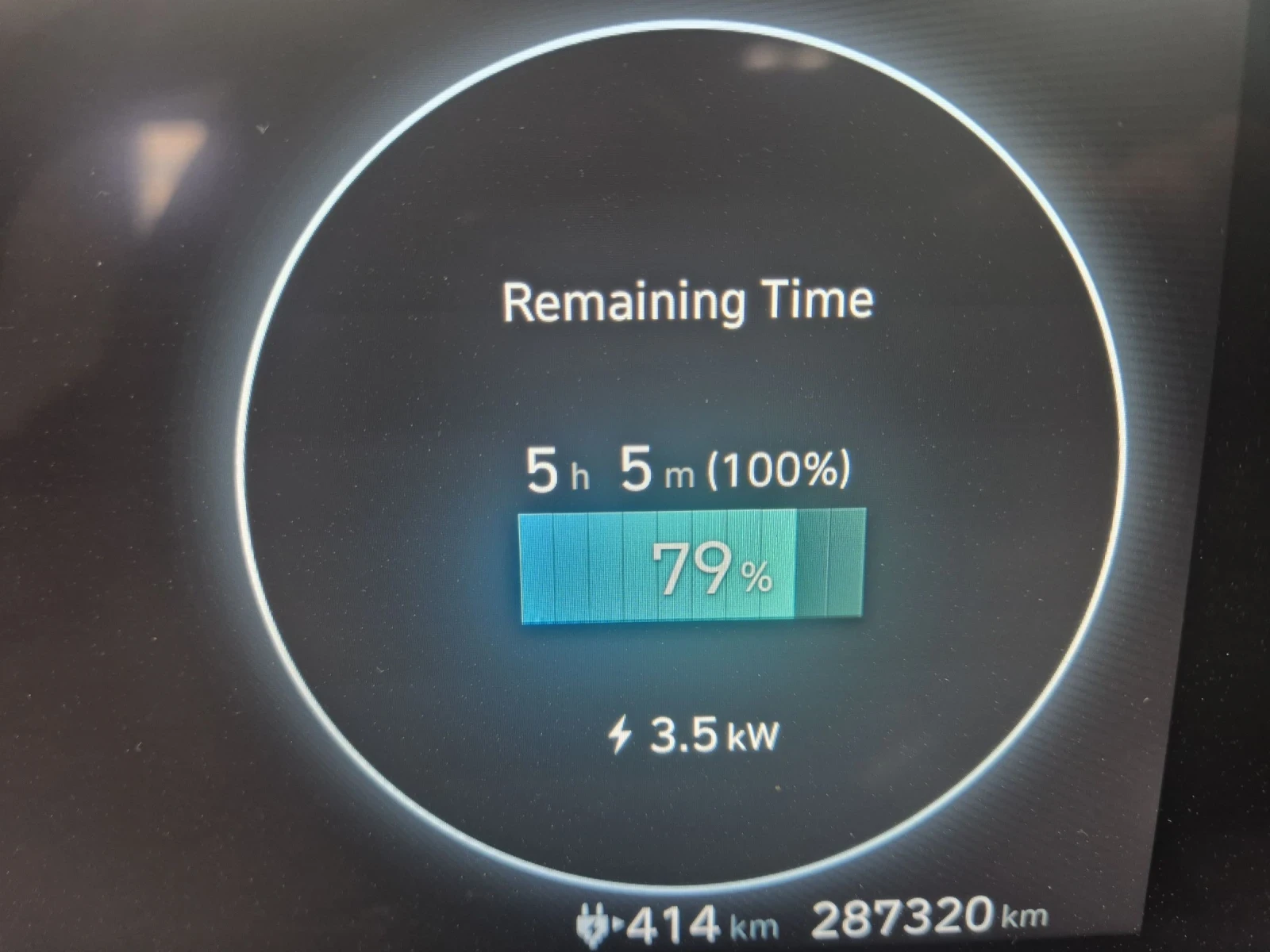 Hyundai Ioniq 6 Long Range 77.4kWh Premium , снимка 17 - Автомобили и джипове - 54729694
