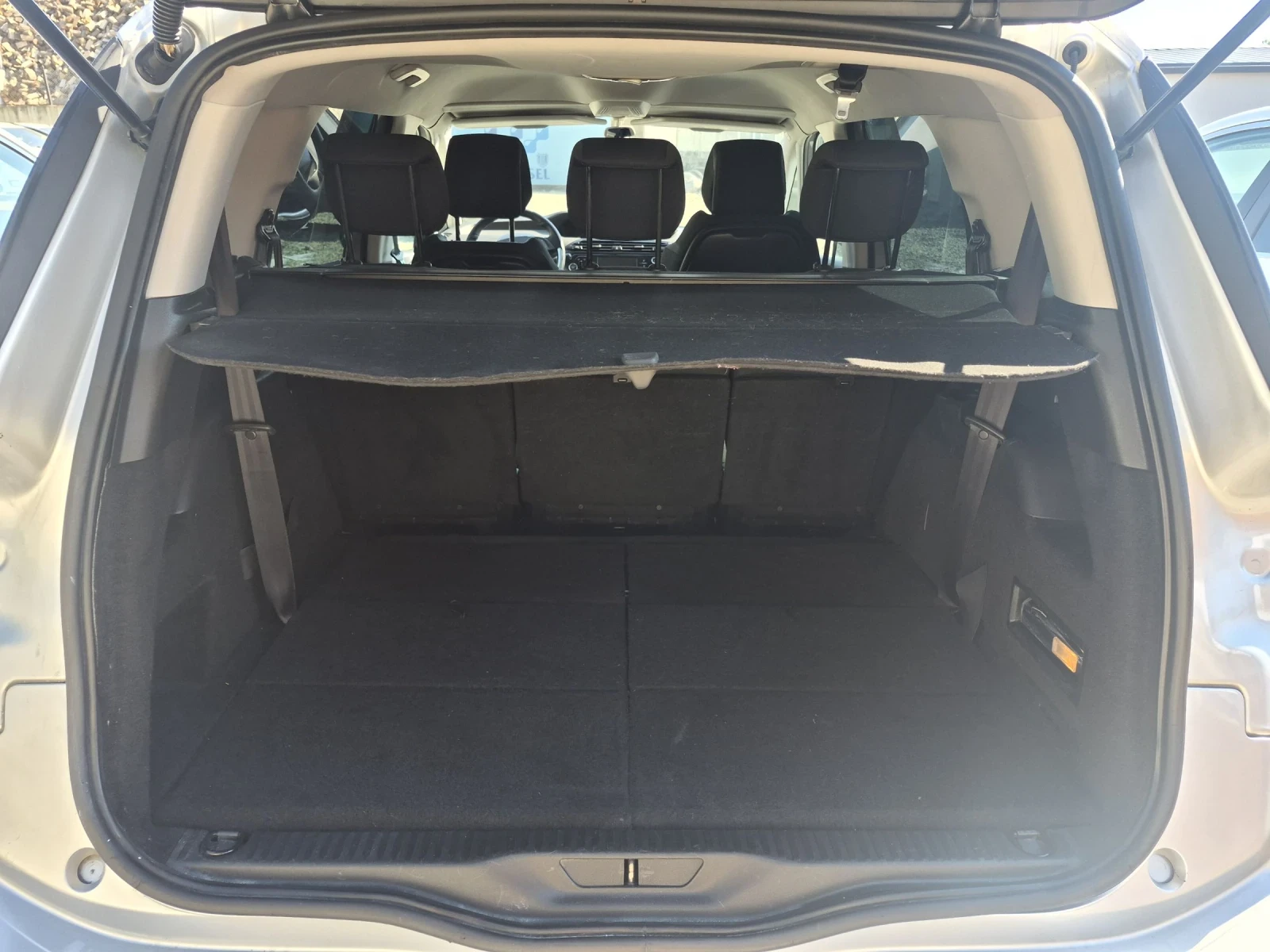 Citroen Grand C4 Picasso 7 МЕСТА, НАВИ, снимка 6 - Автомобили и джипове - 54869853