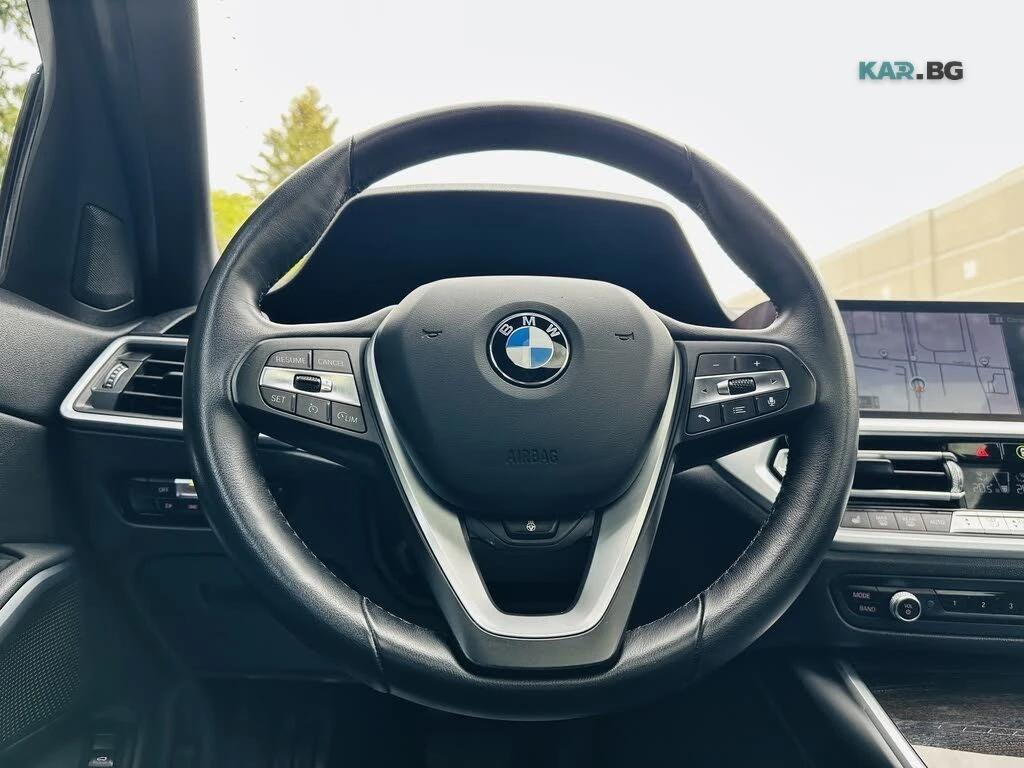 BMW 330 xDrive * АвтоКредит * (ЦЕНА ДО БГ), снимка 14 - Автомобили и джипове - 55149436
