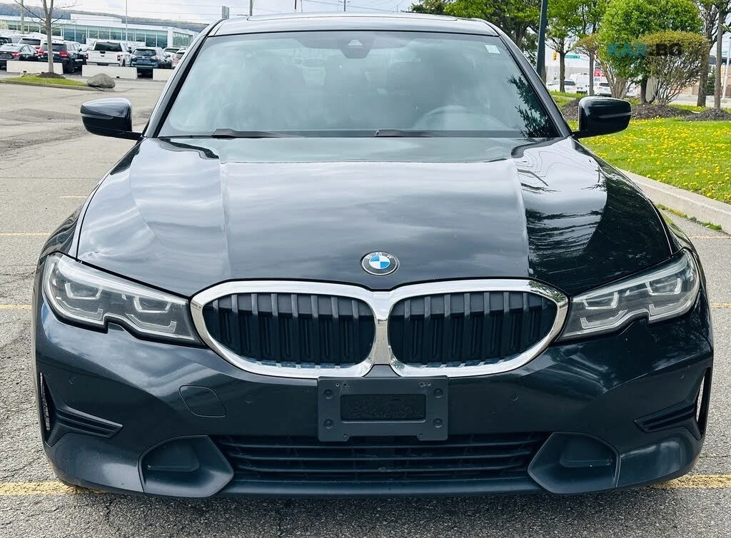 BMW 330 xDrive * АвтоКредит * (ЦЕНА ДО БГ), снимка 2 - Автомобили и джипове - 55149436