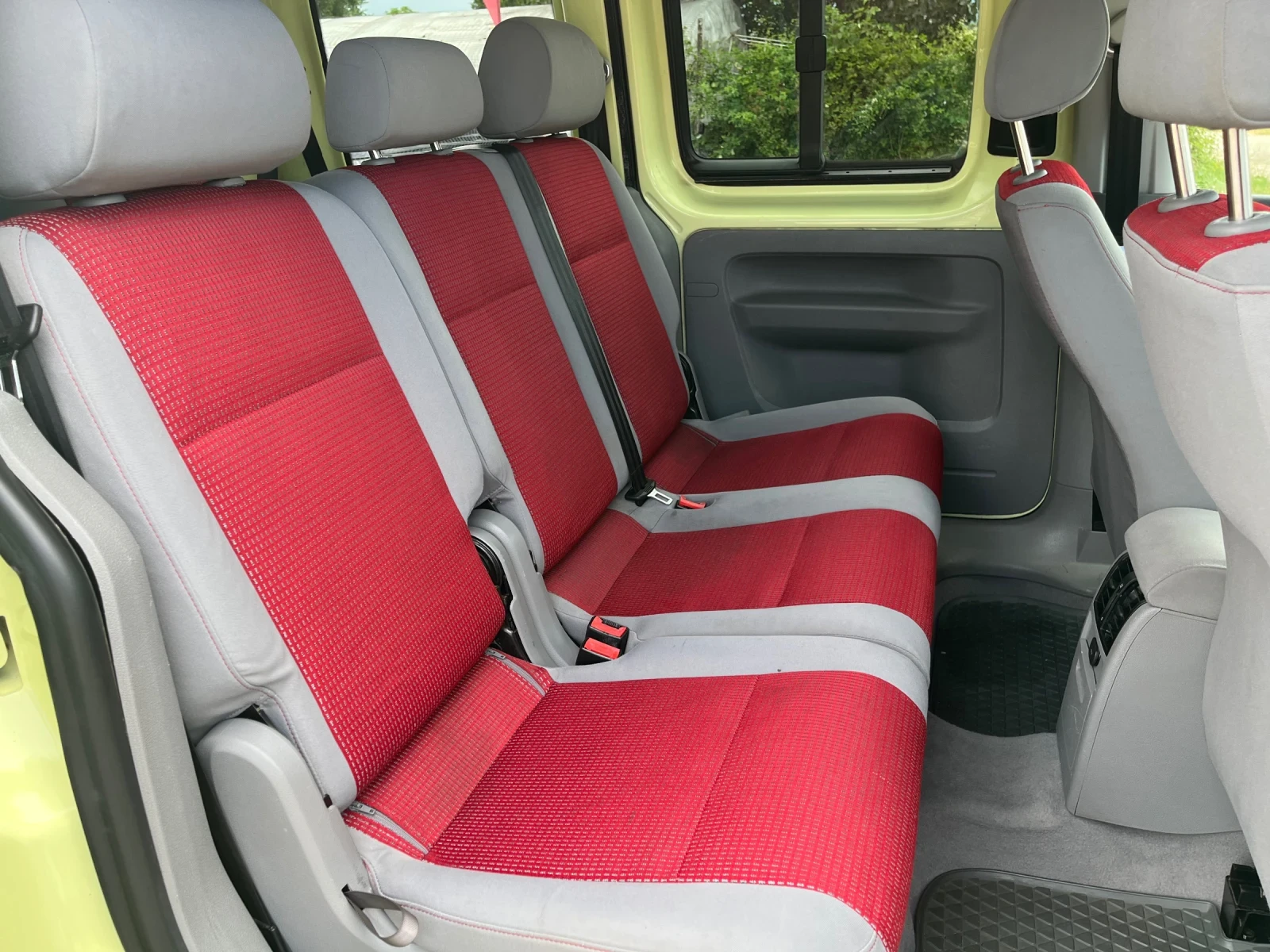VW Caddy 2.0i-7места-МЕТАН-ИТАЛИЯ, снимка 9 - Автомобили и джипове - 55195742