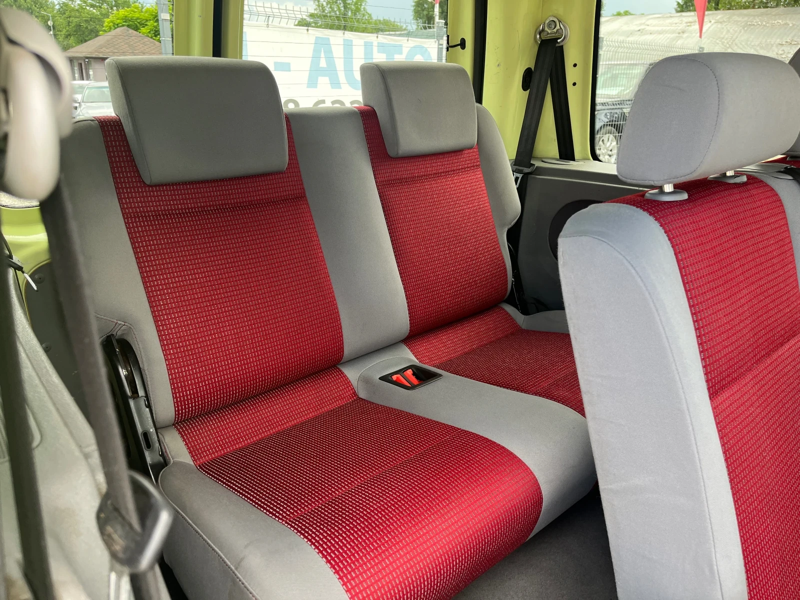 VW Caddy 2.0i-7места-МЕТАН-ИТАЛИЯ, снимка 11 - Автомобили и джипове - 55195742