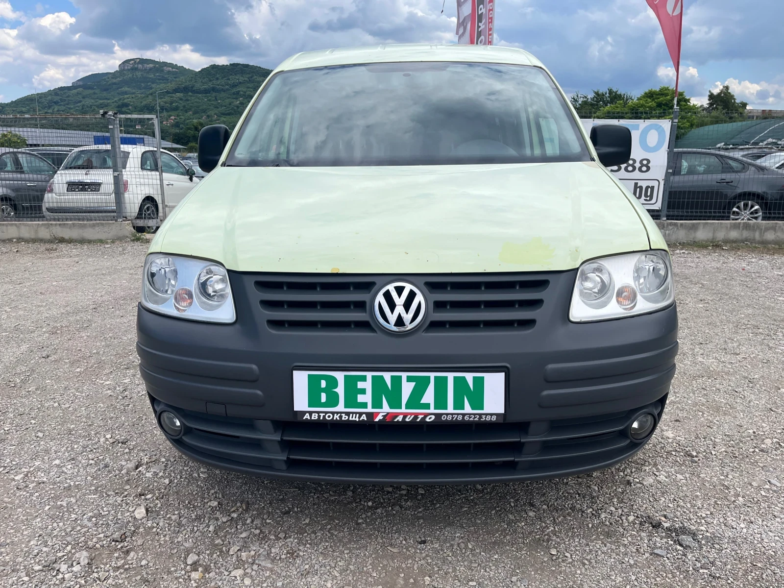 VW Caddy 2.0i-7места-МЕТАН-ИТАЛИЯ, снимка 2 - Автомобили и джипове - 55195742
