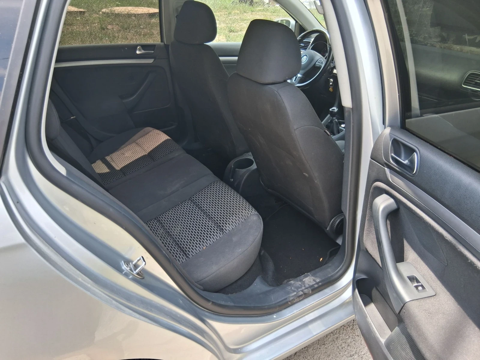VW Golf Variant 1.6тди 105коня Германия , снимка 7 - Автомобили и джипове - 55683158