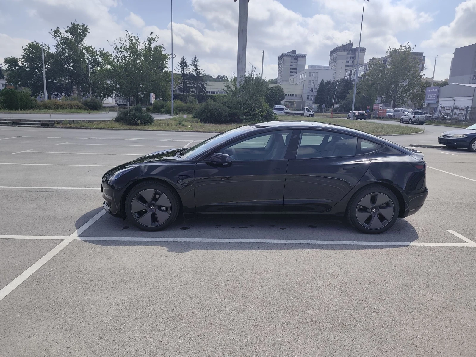 Tesla Model 3, снимка 2 - Автомобили и джипове - 56038441