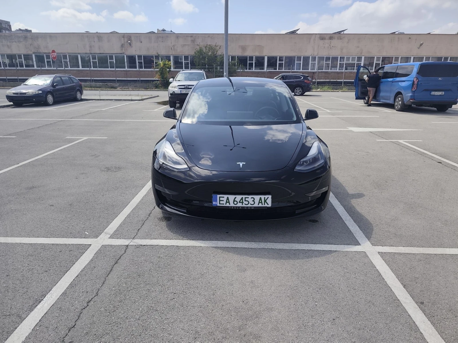 Tesla Model 3, снимка 8 - Автомобили и джипове - 56038441