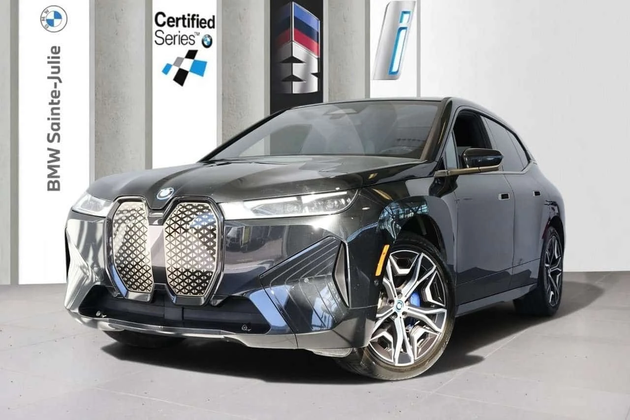 BMW iX * xDrive50 xDrive50 Sport Package[iX] / Sport Pack