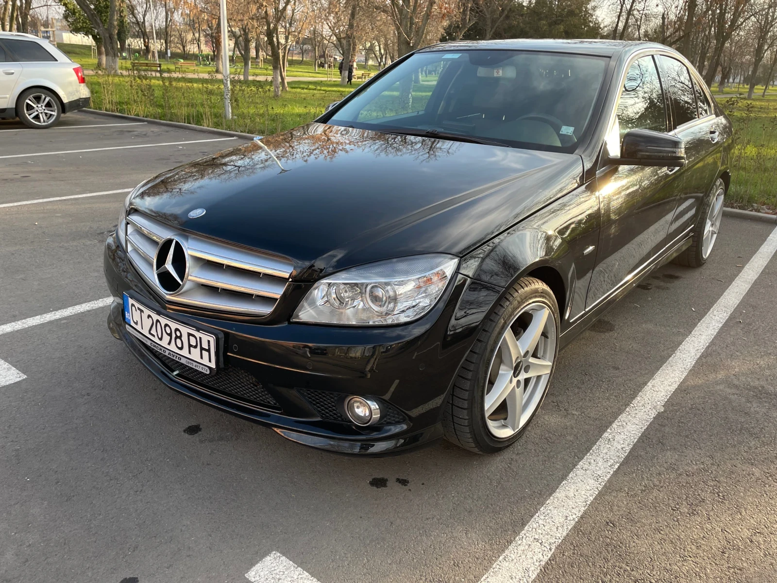 Mercedes-Benz C 220, снимка 3 - Автомобили и джипове - 56300289