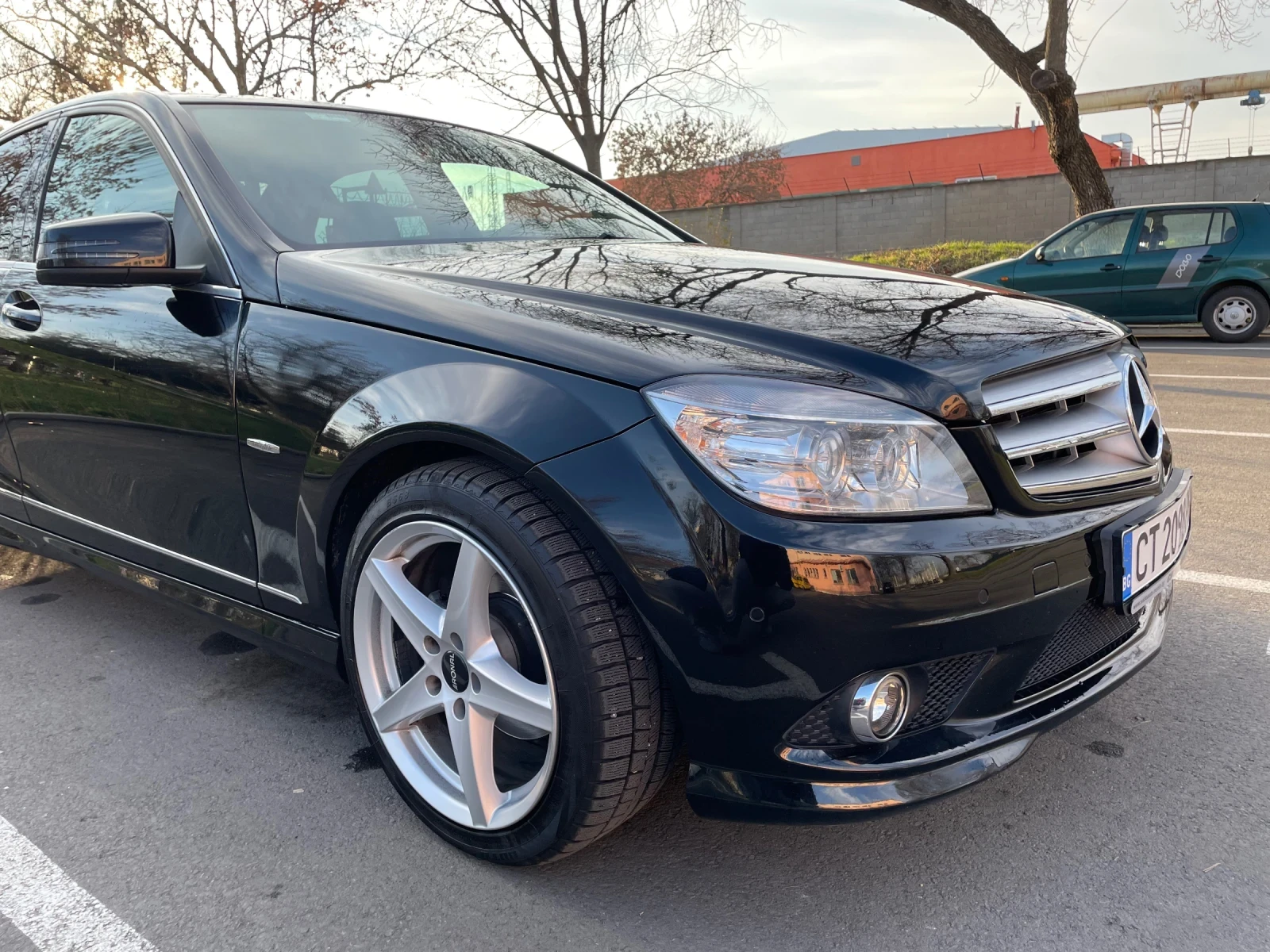 Mercedes-Benz C 220, снимка 2 - Автомобили и джипове - 56300289