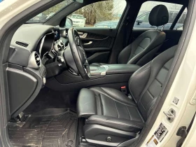 Mercedes-Benz GLC 300 2 КЛЮЧА * ПОДГРЕВИ * ПАНО * KEYLESS * CARFAX, снимка 16