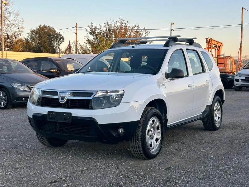 Dacia Duster 1.6i/Метан/Топ състояние!!!, снимка 1 - Автомобили и джипове - 47729305