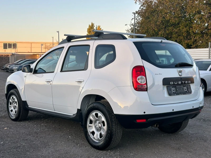 Dacia Duster 1.6i/Метан/Топ състояние!!!, снимка 8 - Автомобили и джипове - 47729305