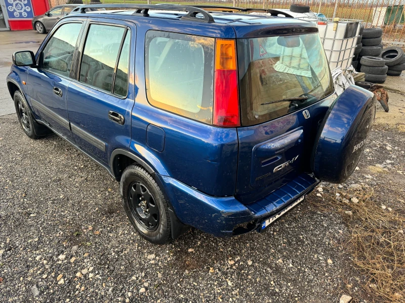 Honda Cr-v 2.0, снимка 4 - Автомобили и джипове - 48283057