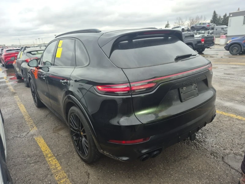 Porsche Cayenne * GTS * CARFAX * БЕЗ ПЪРВОНАЧАЛНА ВНОСКА, снимка 4 - Автомобили и джипове - 53058549