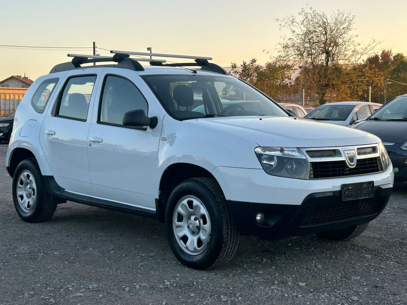 Dacia Duster 1.6i/Метан/Топ състояние!!! - изображение 3