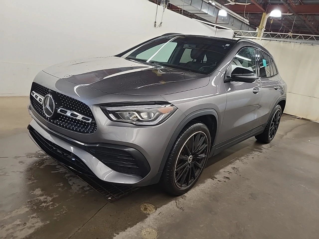 Mercedes-Benz GLA 250 * CARFAX * АВТО КРЕДИТ * ЦЕНА ДО БГ! - изображение 3