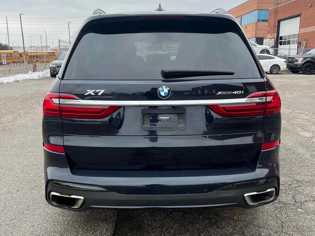 BMW X7 xDrive40i  CARFAX - изображение 4