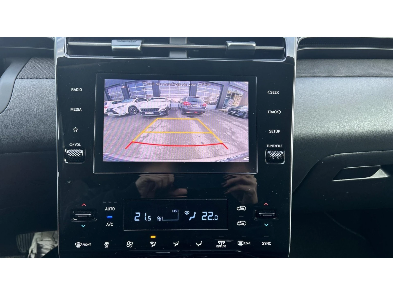 Hyundai Tucson 1.6T-GDI  HTRACK 48V, Месечна вноска от 353  , снимка 15 - Автомобили и джипове - 53763027