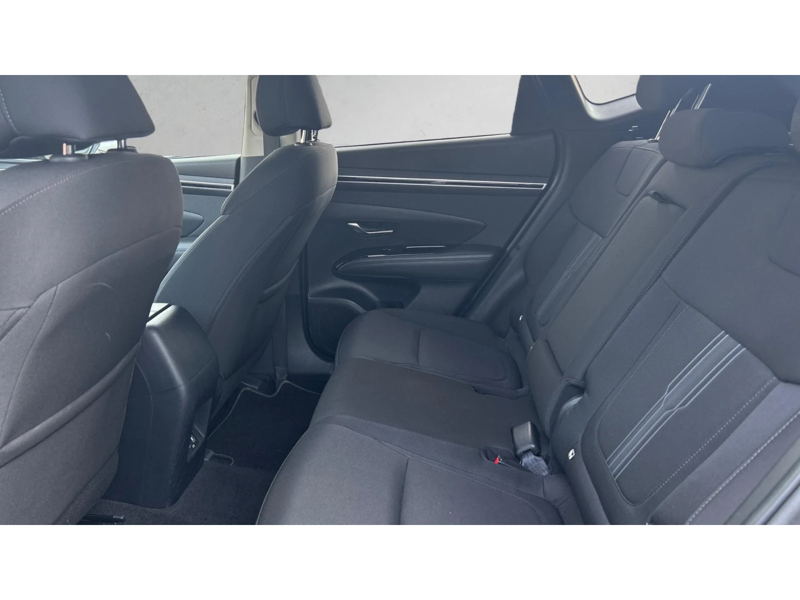 Hyundai Tucson 1.6T-GDI  HTRACK 48V, Месечна вноска от 353  , снимка 11 - Автомобили и джипове - 53763027