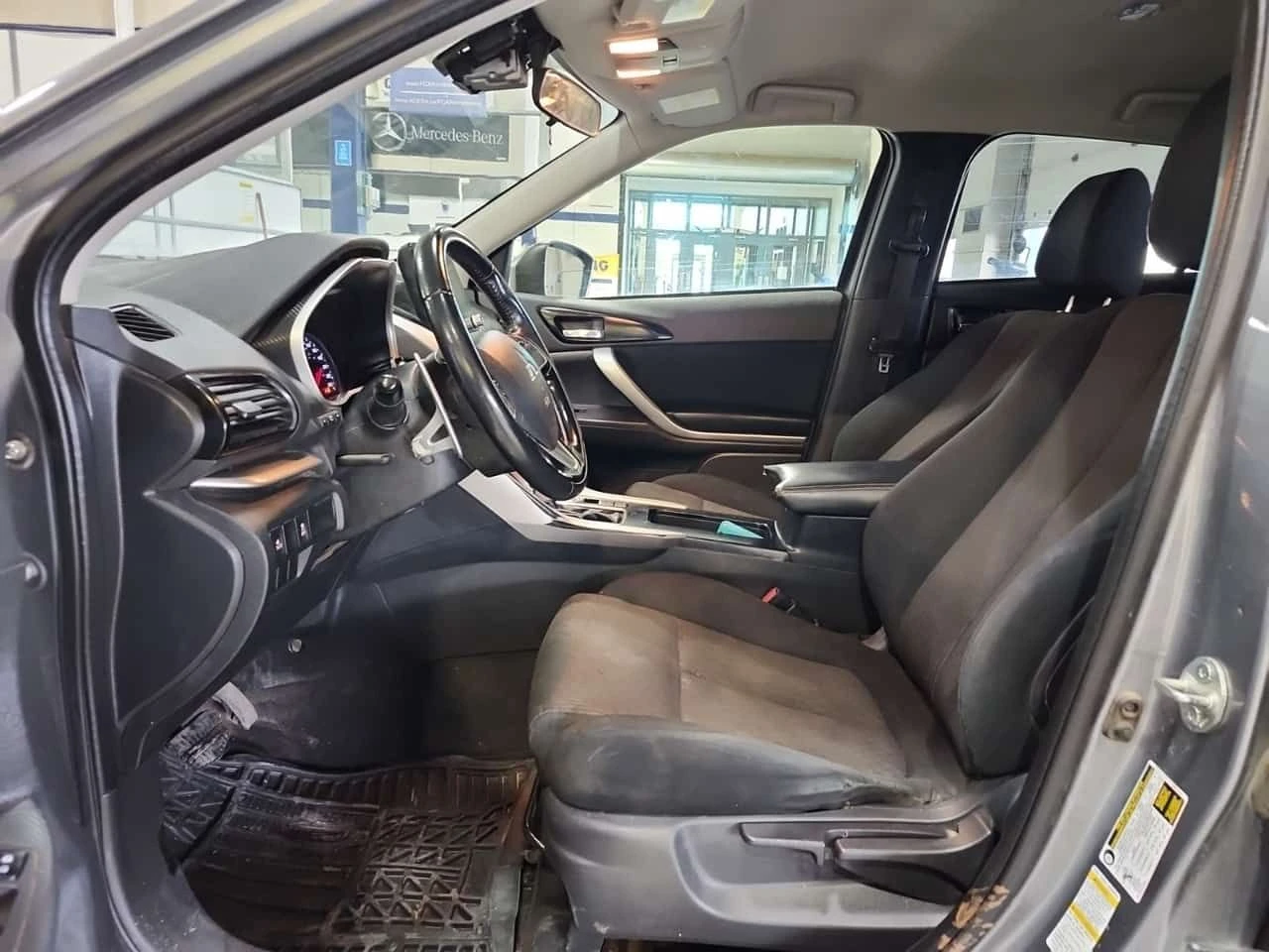 Mitsubishi Eclipse Cross * S AWC * ПОДГРЕВ* KEYLESS* , снимка 5 - Автомобили и джипове - 53989930