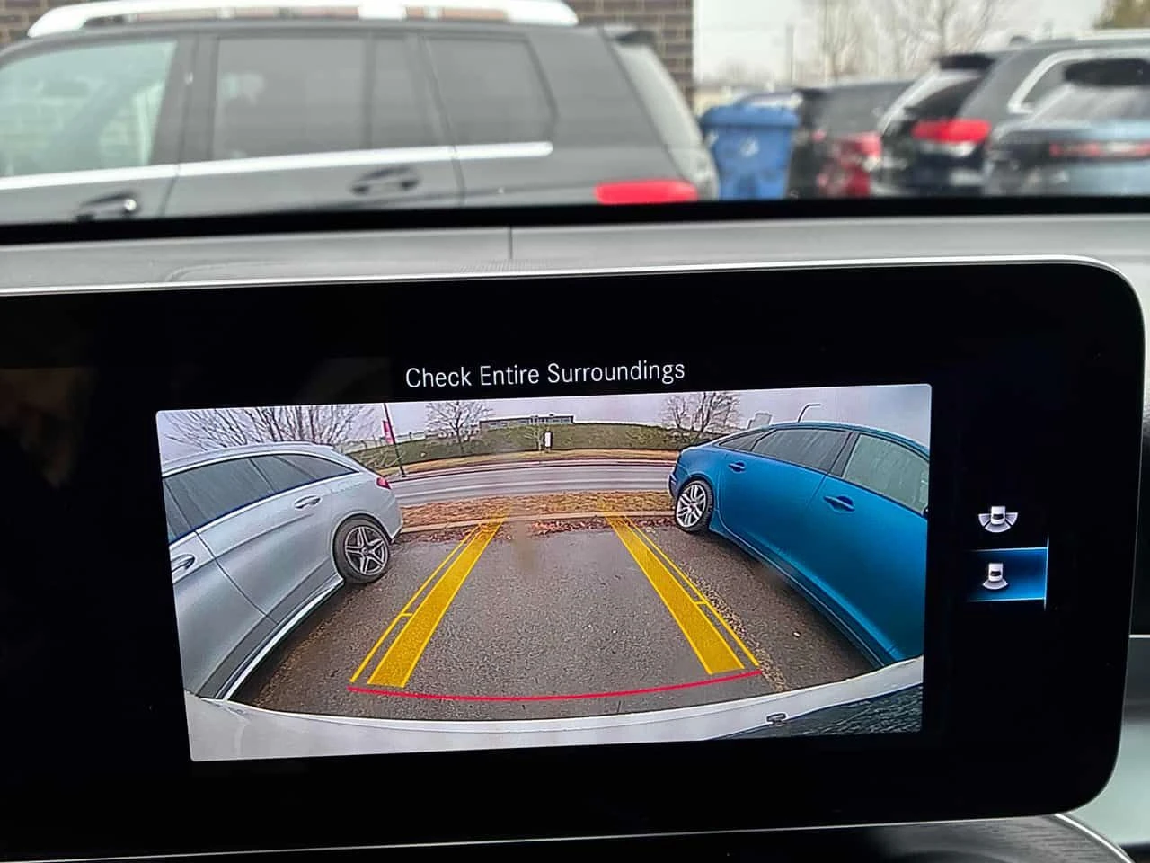 Mercedes-Benz GLC 300 2 КЛЮЧА * ПОДГРЕВИ * ПАНО * KEYLESS * CARFAX, снимка 11 - Автомобили и джипове - 54208957