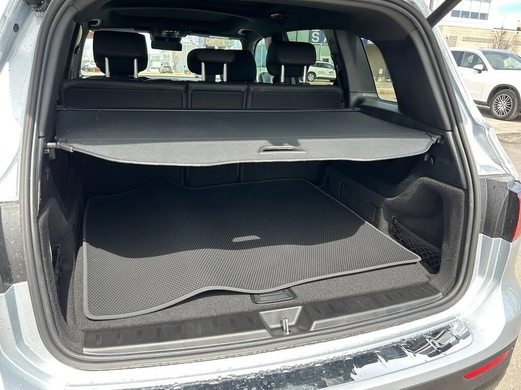 Mercedes-Benz GLB 4MATIC* АвтоКредит* (ЦЕНА ДО БГ), снимка 16 - Автомобили и джипове - 54217787