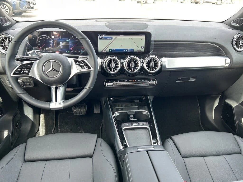 Mercedes-Benz GLB 4MATIC* АвтоКредит* (ЦЕНА ДО БГ), снимка 11 - Автомобили и джипове - 54217787