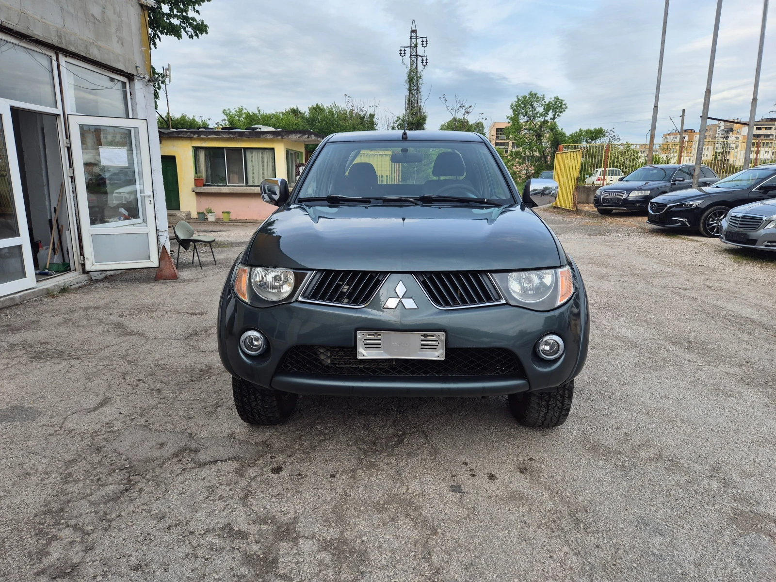 Mitsubishi L200 2.5TDI KLIMA ITSALY, снимка 2 - Автомобили и джипове - 54383082