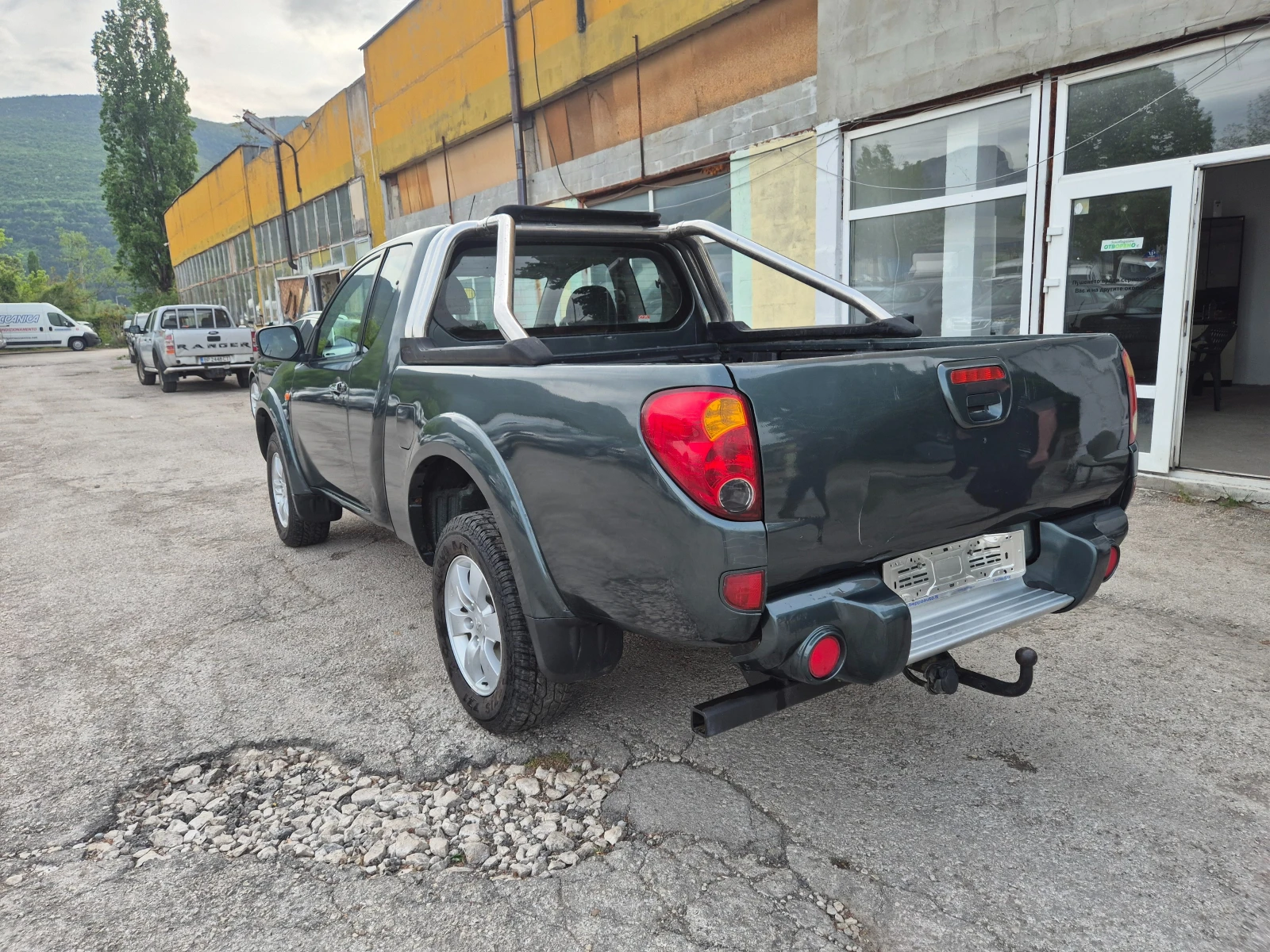Mitsubishi L200 2.5TDI KLIMA ITSALY, снимка 7 - Автомобили и джипове - 54383082